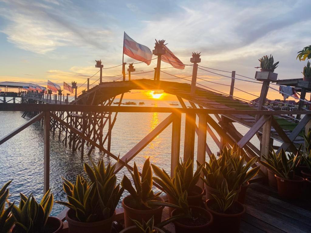 Апартаменты Mabul Backpackers Mabul Island Экстерьер фото